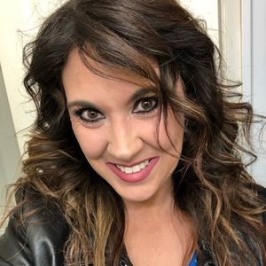 Meet your Posher, Toni